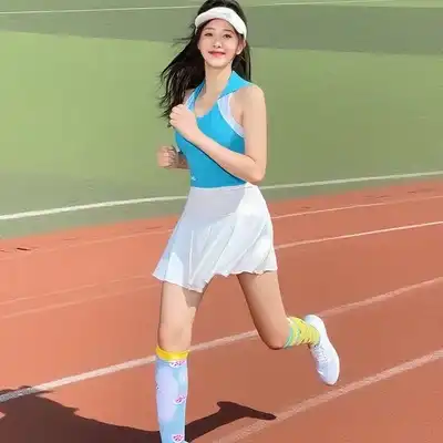 余娜